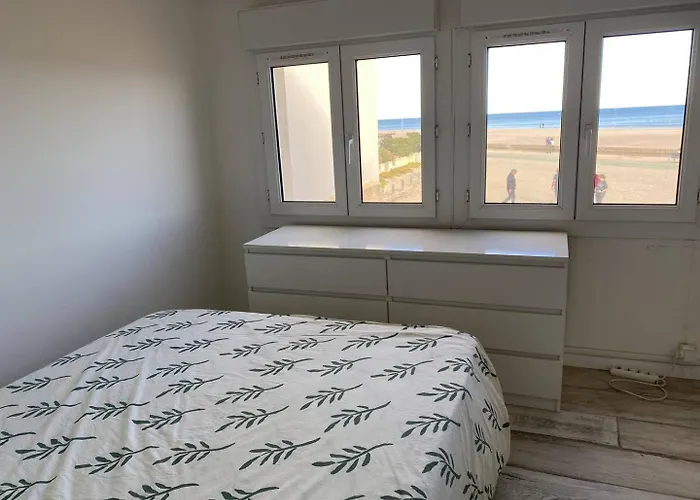 Villa Maison De En Front De Saint-Pierre-la-Mer (Aude)